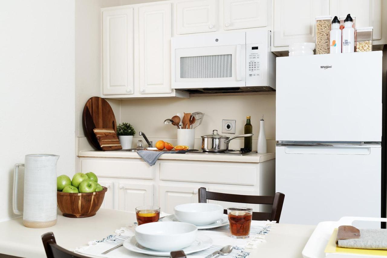 Intown Suites Extended Stay Greensboro Nc - Lanada Ngoại thất bức ảnh