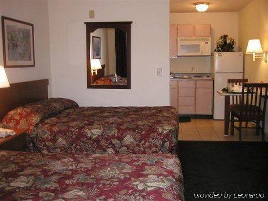 Intown Suites Extended Stay Greensboro Nc - Lanada Phòng bức ảnh