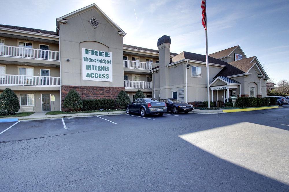 Intown Suites Extended Stay Greensboro Nc - Lanada Ngoại thất bức ảnh